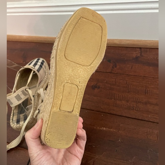 Vintage Burberry espadrilles - Picture 7 of 10